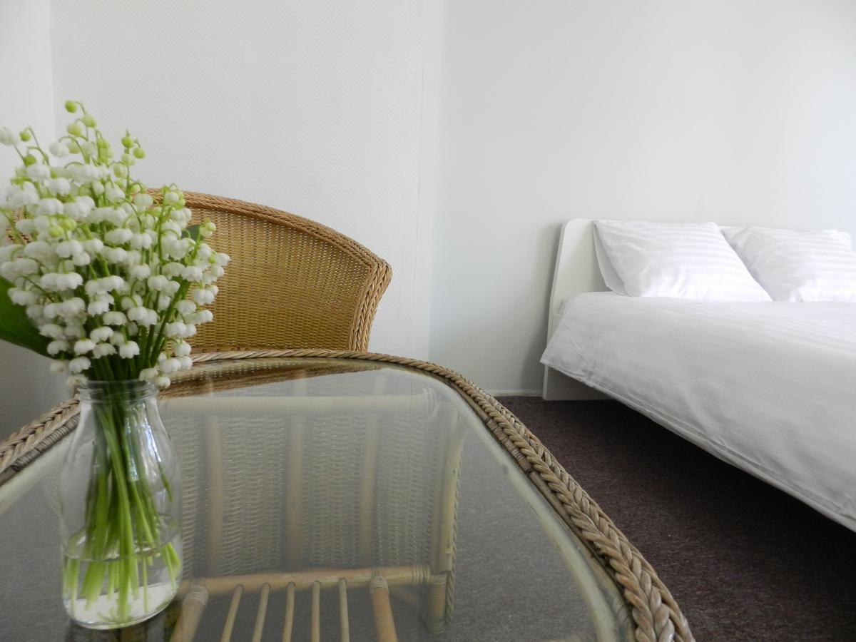 Good Mood Hotel Юрмала Екстер'єр фото