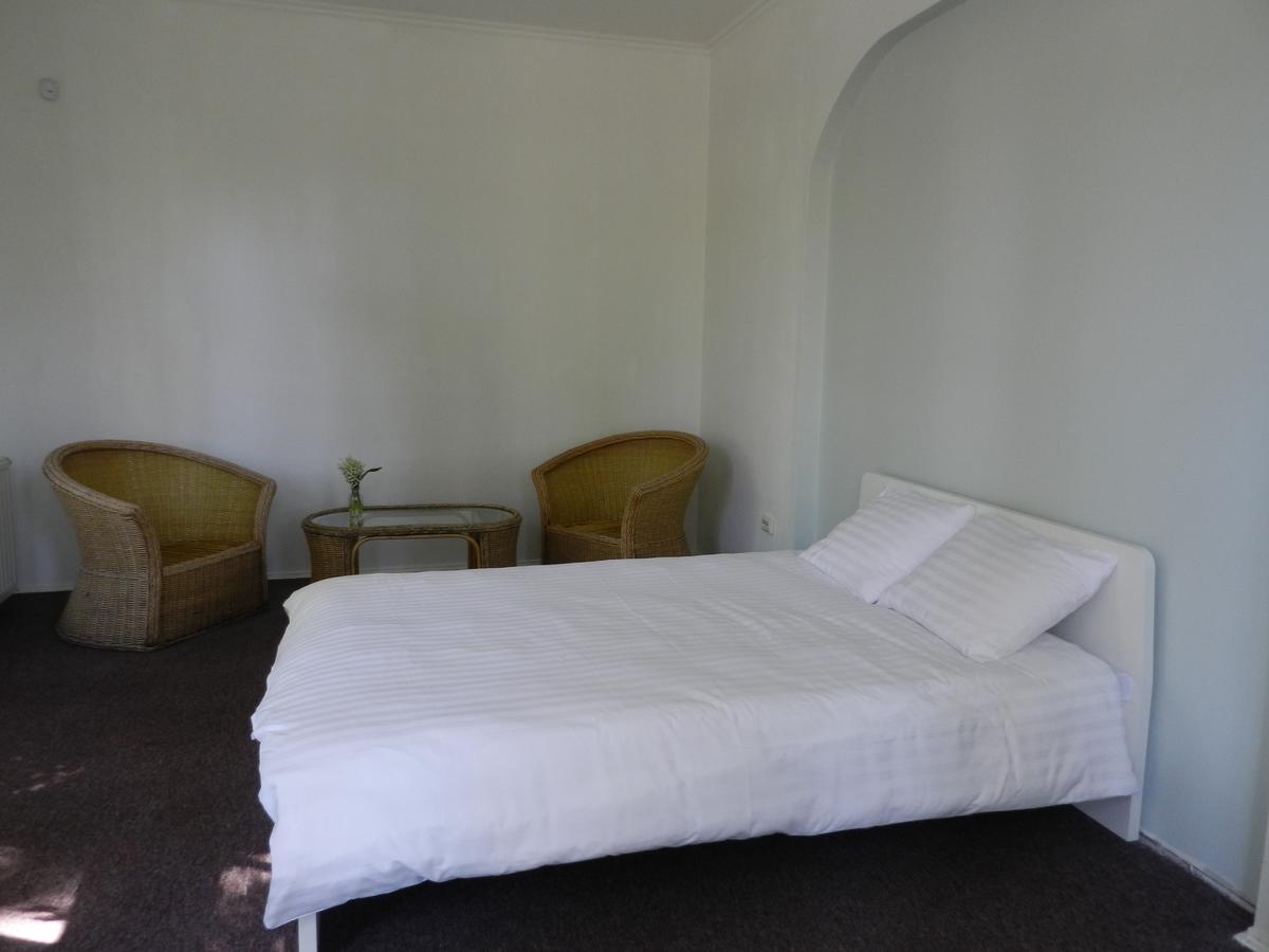 Good Mood Hotel Юрмала Екстер'єр фото
